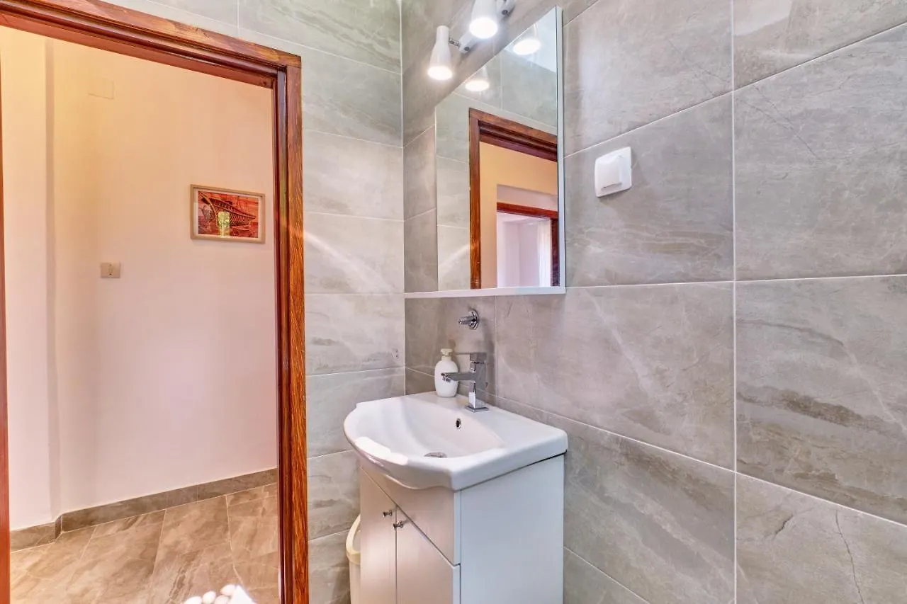 Eco Secluded Apartments Zabodarski Cunski