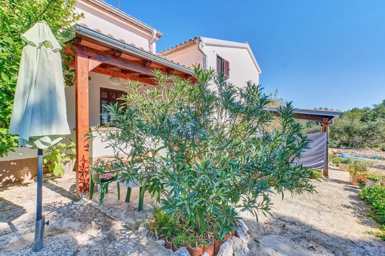 Eco Secluded Apartments Zabodarski Cunski 0*,  Croatia